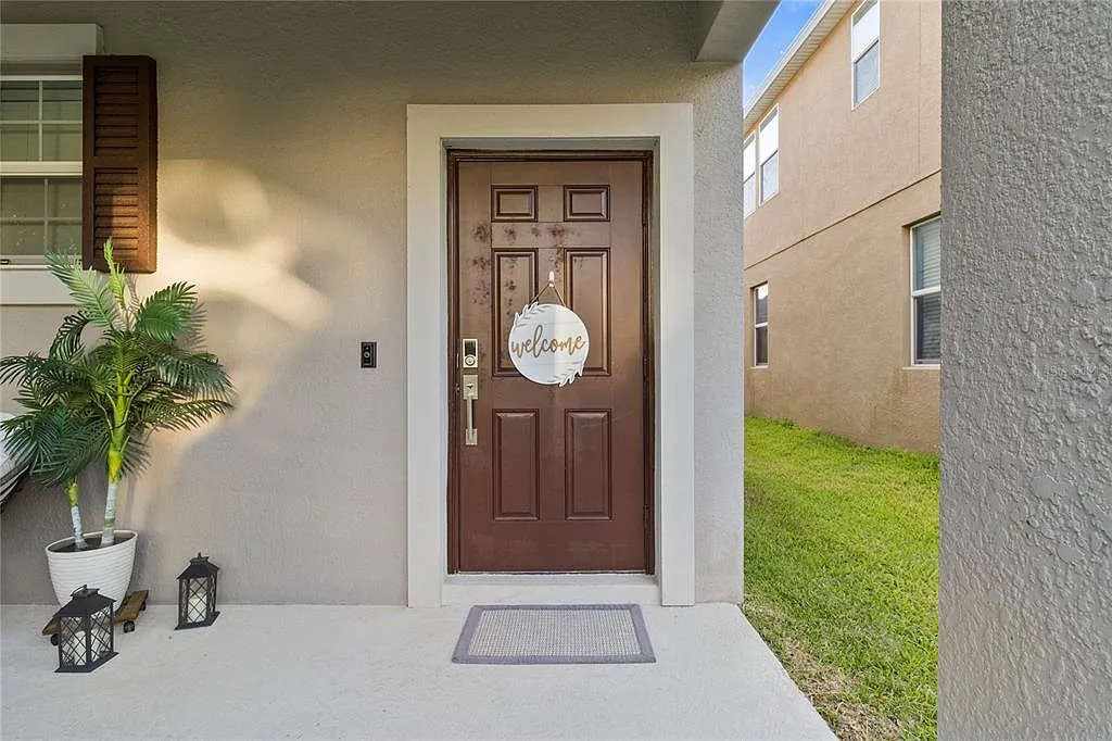 3 bed, 2.5 bath, 1770 sqft, $2,900 — Photo 2