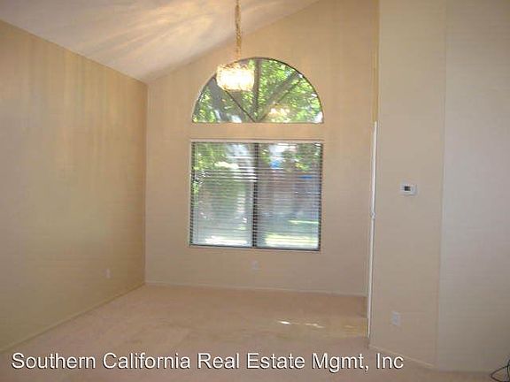 3rd image of 15618 Lucille Ct