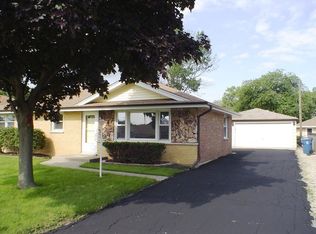 7342 Sholer Ave, Bridgeview, IL 60455