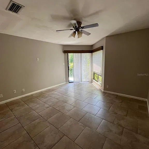 2634 Lemon Tree Ln #H — Photo 16