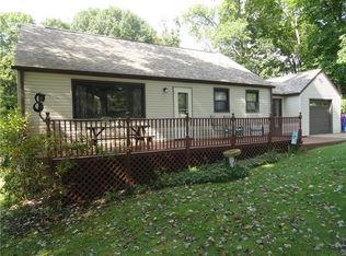 226 Oak Rd, Pittsburgh, PA 15239