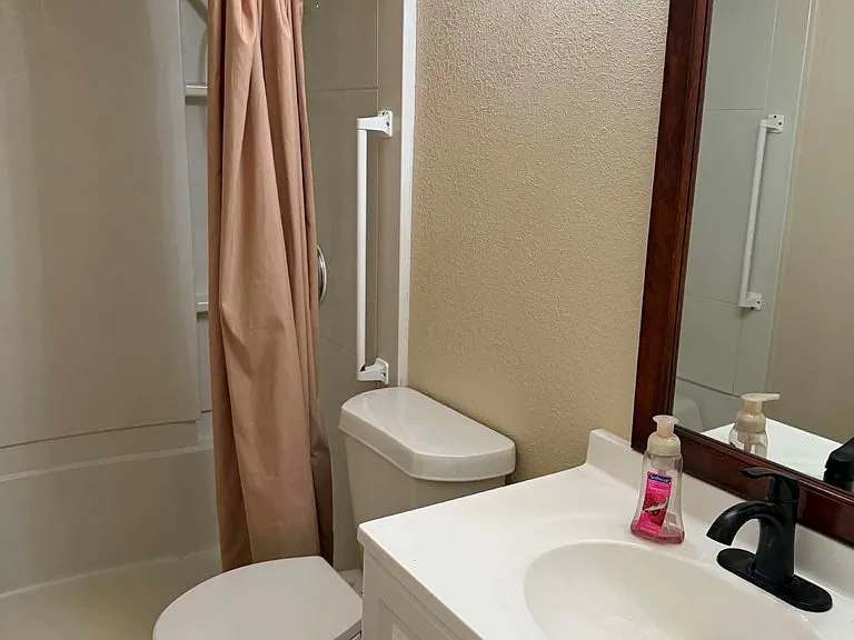 8821 Lamar Ave — Photo 11