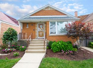 8231 S Albany Ave, Chicago, IL 60652