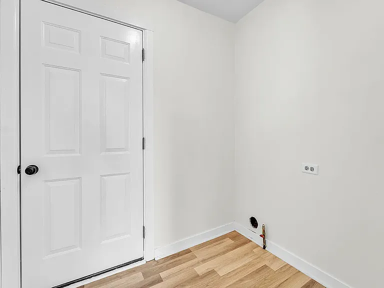 4201 Tallgrass Ct — Photo 8