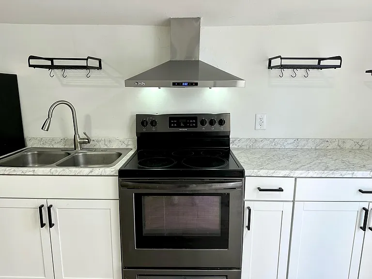 6722 N 54th Dr #2 — Photo 2