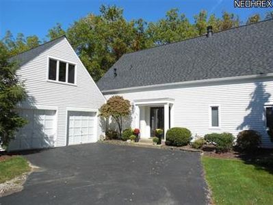 295 Tinkers Trl, Aurora, OH, 44202