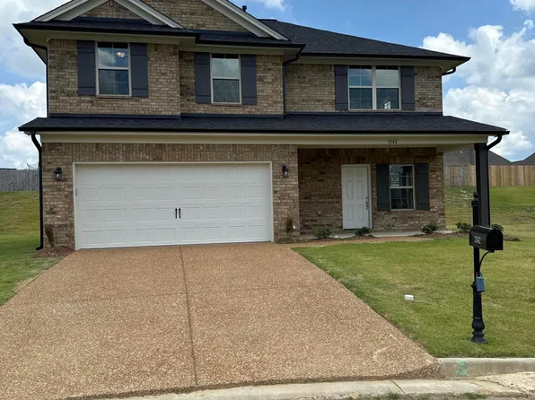 3342 Cable Ln, Southaven, MS 38672