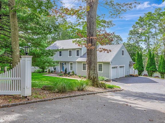 2nd image of 277 River Road