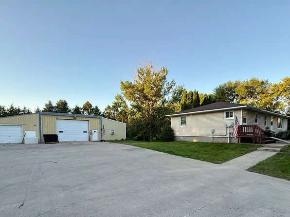 48074 149th St, Milbank, SD 57252