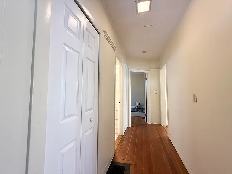 53 Litchfield St #1 — Photo 15