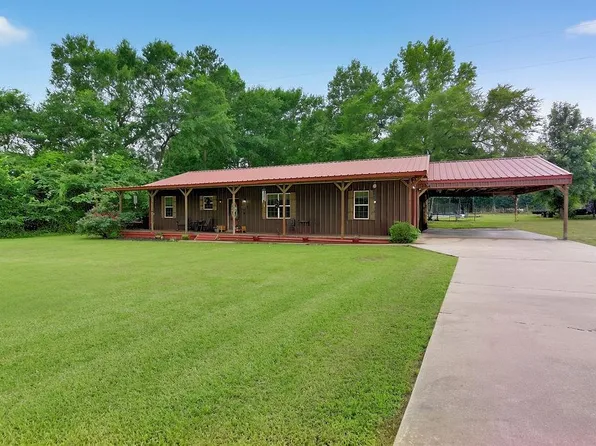 339 H Williams Rd, Gilmer, TX 75645