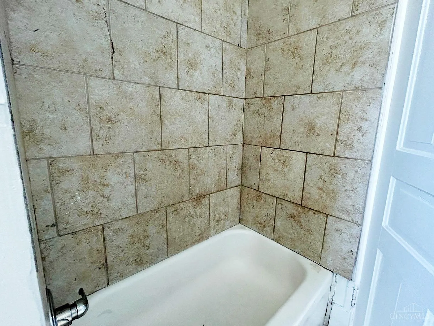 3337 Glenway Avenue - 1 — Photo 4
