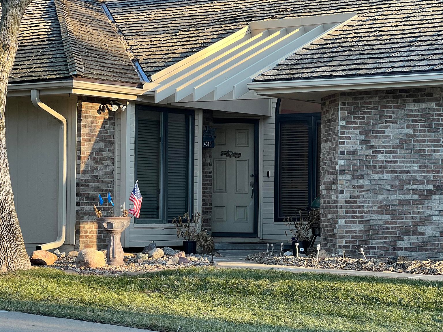 4313 Cottage Row, Council Bluffs, IA 51501 Zillow