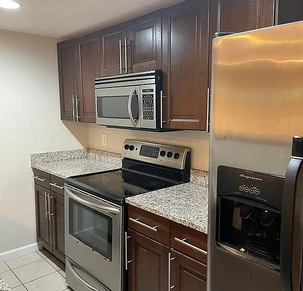 306 Rhode Island Ave NE #B — Photo 9