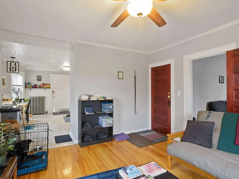 2640 Garfield Ave S #2 — Photo 5