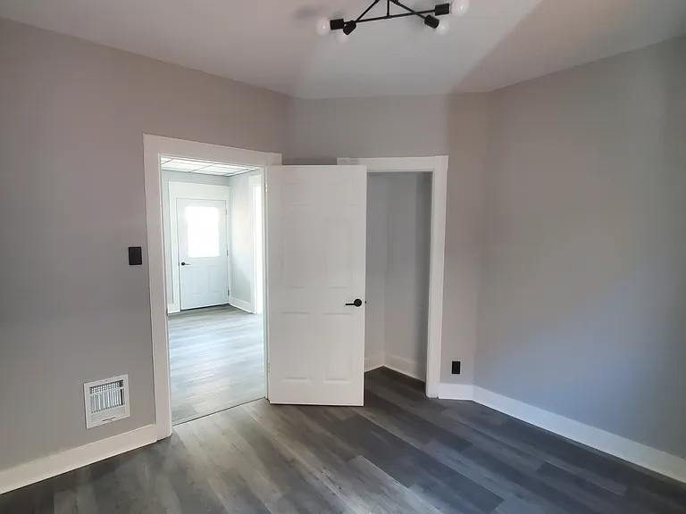 767 Rutger St #2 — Photo 15