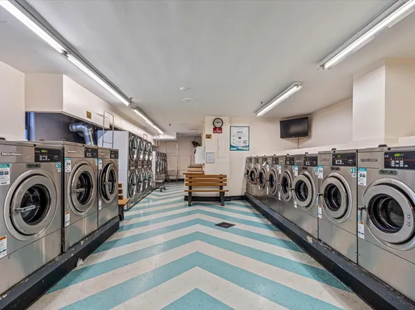 1655 Flatbush Avenue image 20 of 24