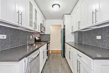 Sold by DO NOT USE - CENTURY 21 Amiable Realty Group II Inc