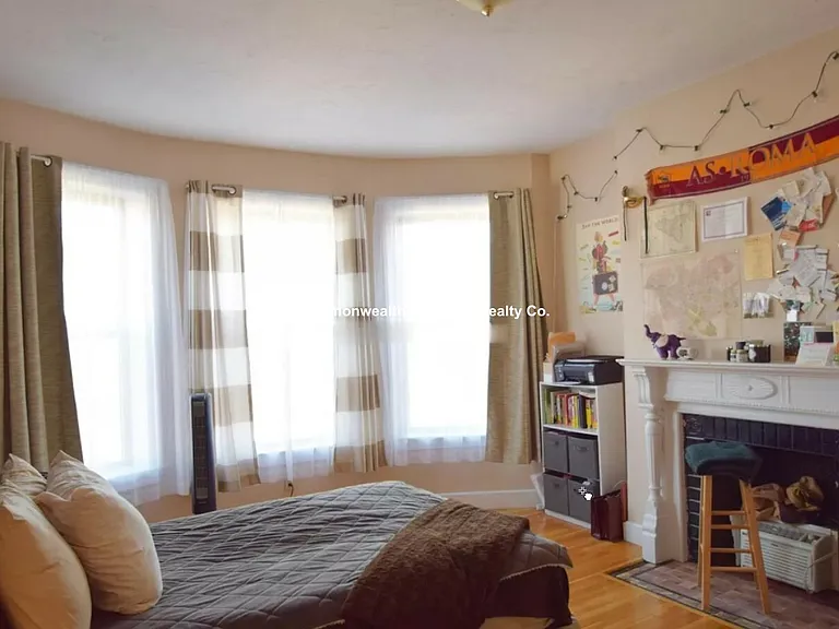 17 Highgate St #9 — Photo 2