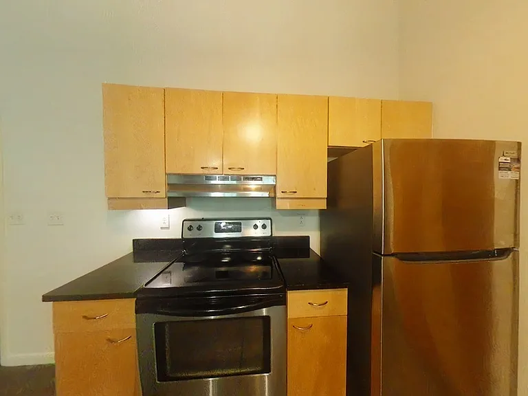 1101 W Marshall St #126 — Photo 3