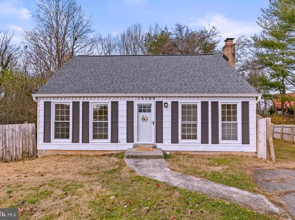 13700 Mahoney Dr, Woodbridge, VA 22193