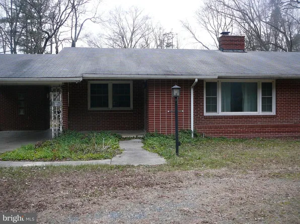 6088 Fredericksburg Tpke, Woodford, VA 22580