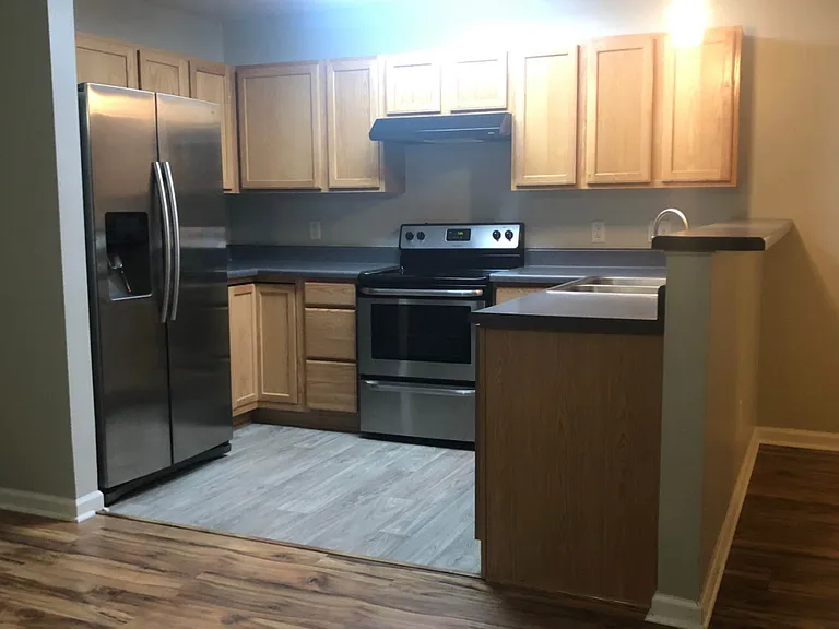 3000 Trailwood Pines Ln #102 — Photo 3