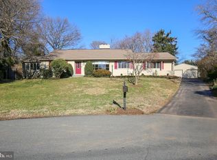 9224 Quintana Dr, Bethesda, MD 20817