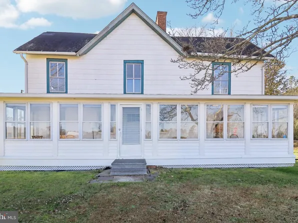 1475 Chilton Rd, Montross, VA 22520