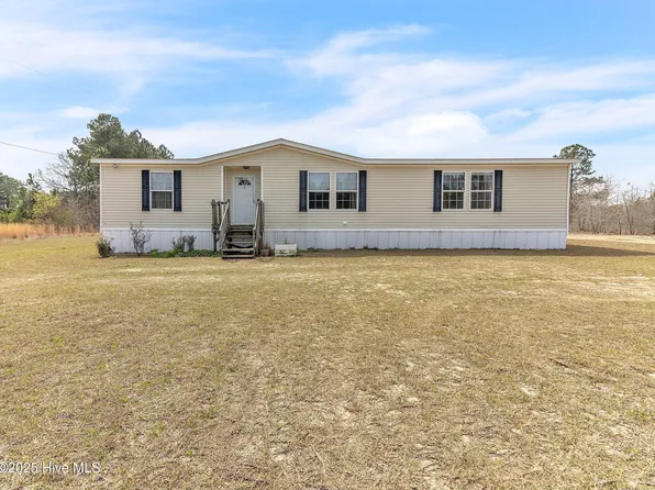 1681 Johnsontown Road, Elizabethtown, NC 28337