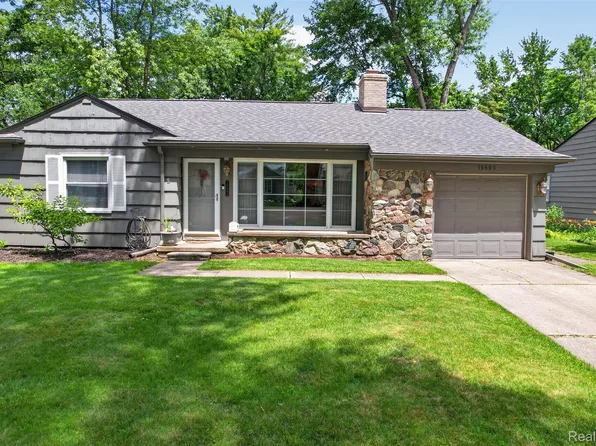 15690 Birwood Ave, Beverly Hills, MI 48025