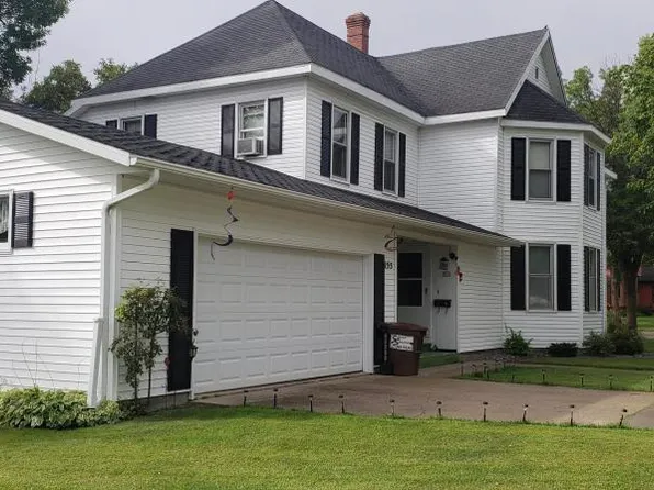 155 4th Ave SW, Perham, MN 56573