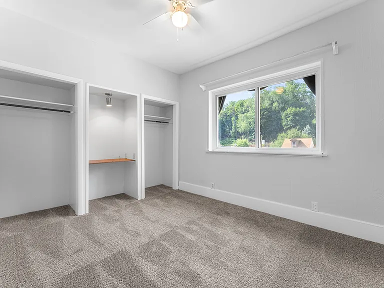 2816 Patterson St S — Photo 4