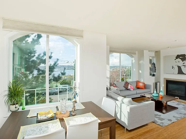 1029 Belmont Ave E #102 — Photo 16