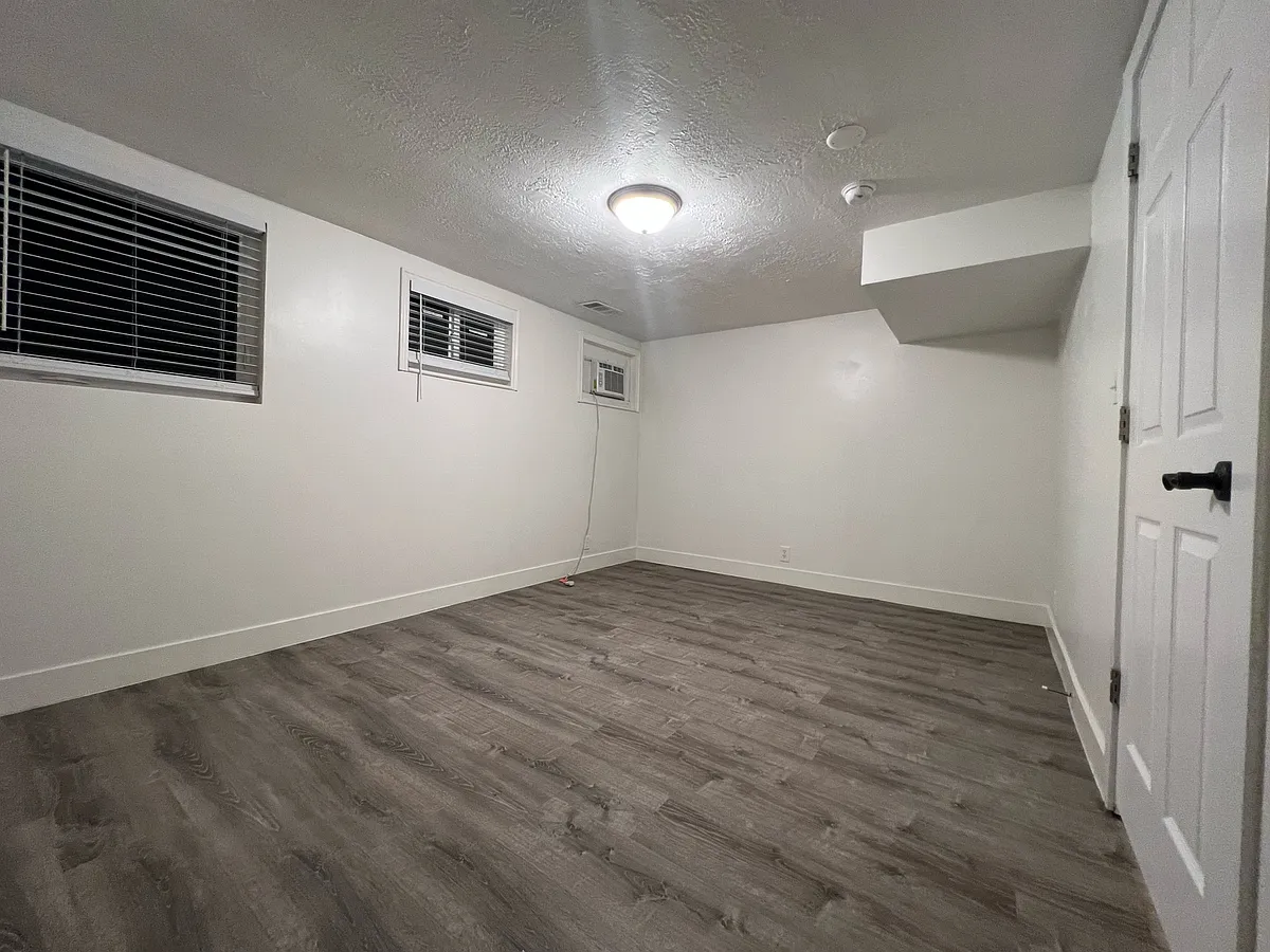 Building Photo - 1456 S 500 E #3