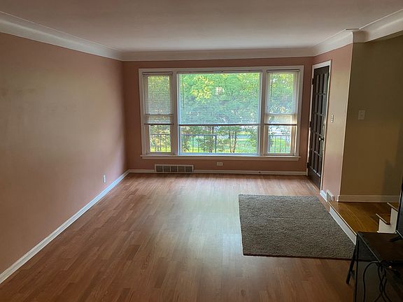 4th image of 4218 Okalona Rd