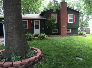 305 NE Howard Ave, Lees Summit, MO 64063