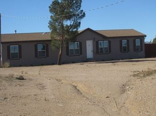 9635 Anaconda Ave, Oak Hills, CA 92344