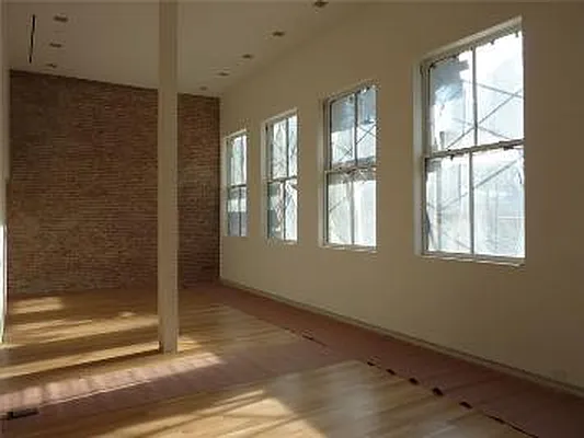 Sold by Corcoran | media 7