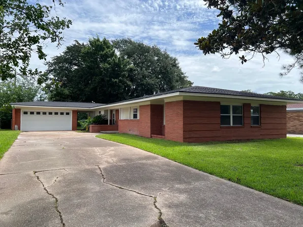 3424 Platt Ave, Port Arthur, TX 77640