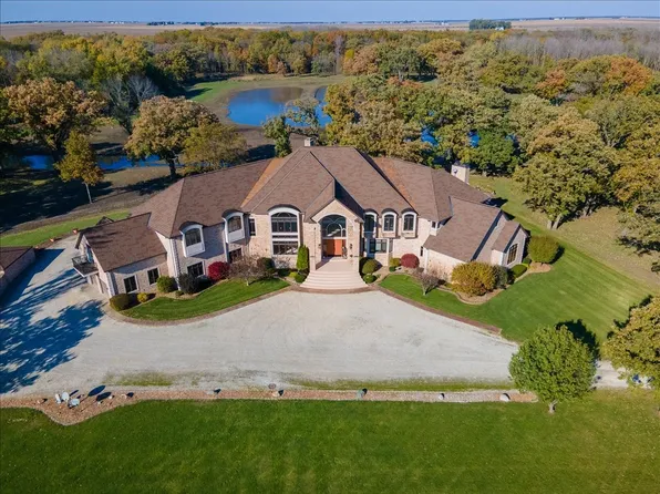 713 N 1800 East Rd, Milford, IL 60953