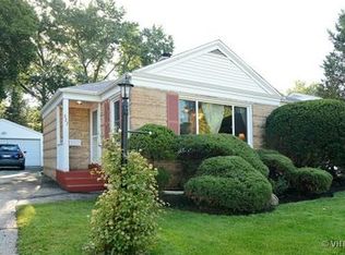 227 S Plum Grove Rd, Palatine, IL 60067