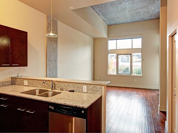 Kitchen/Living 
