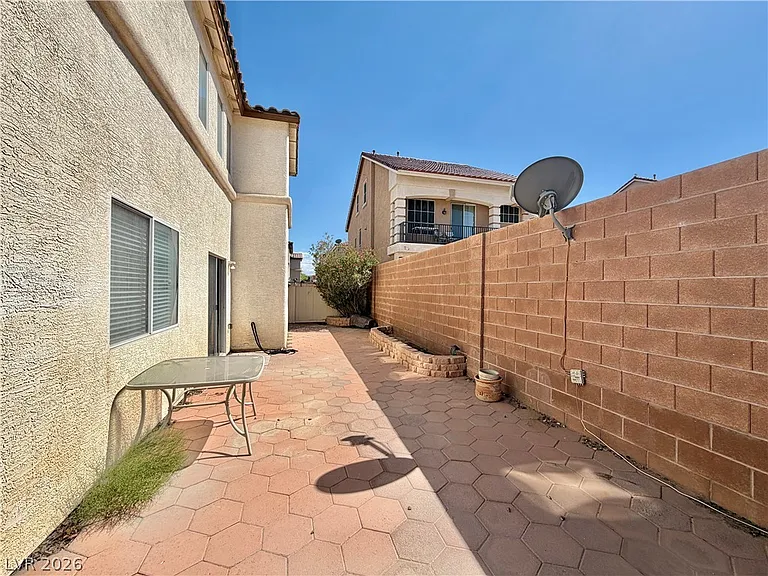 5863 Rose Tiara Dr — Photo 26
