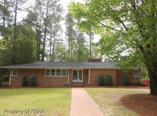 1801 Winterlochen Rd, Fayetteville, NC 28305