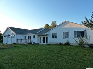 21 Vineyard Ct, Tivoli, NY 12583