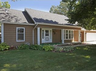 437 Rice Creek Blvd NE, Fridley, MN 55432