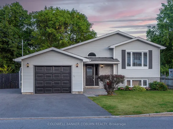 28 Landrigan St, Arnprior, ON K7S 2S6