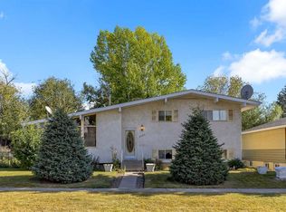 3224 S Carol Dr NW, Calgary, AB T2L0K6