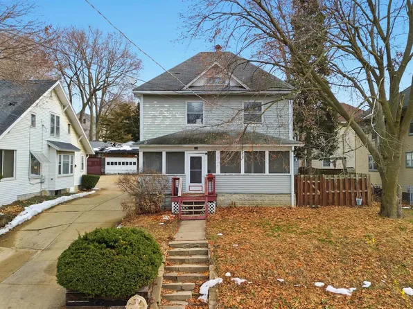 520 S Ottawa Ave, Dixon, IL 61021